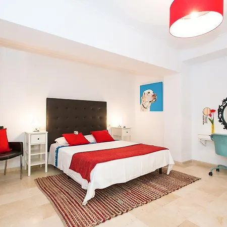 Hotel At Centro *