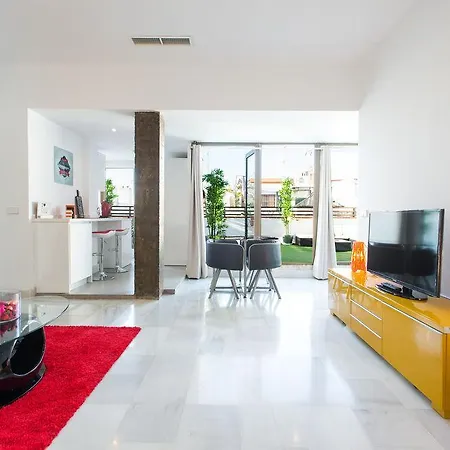 Hotel At Centro *